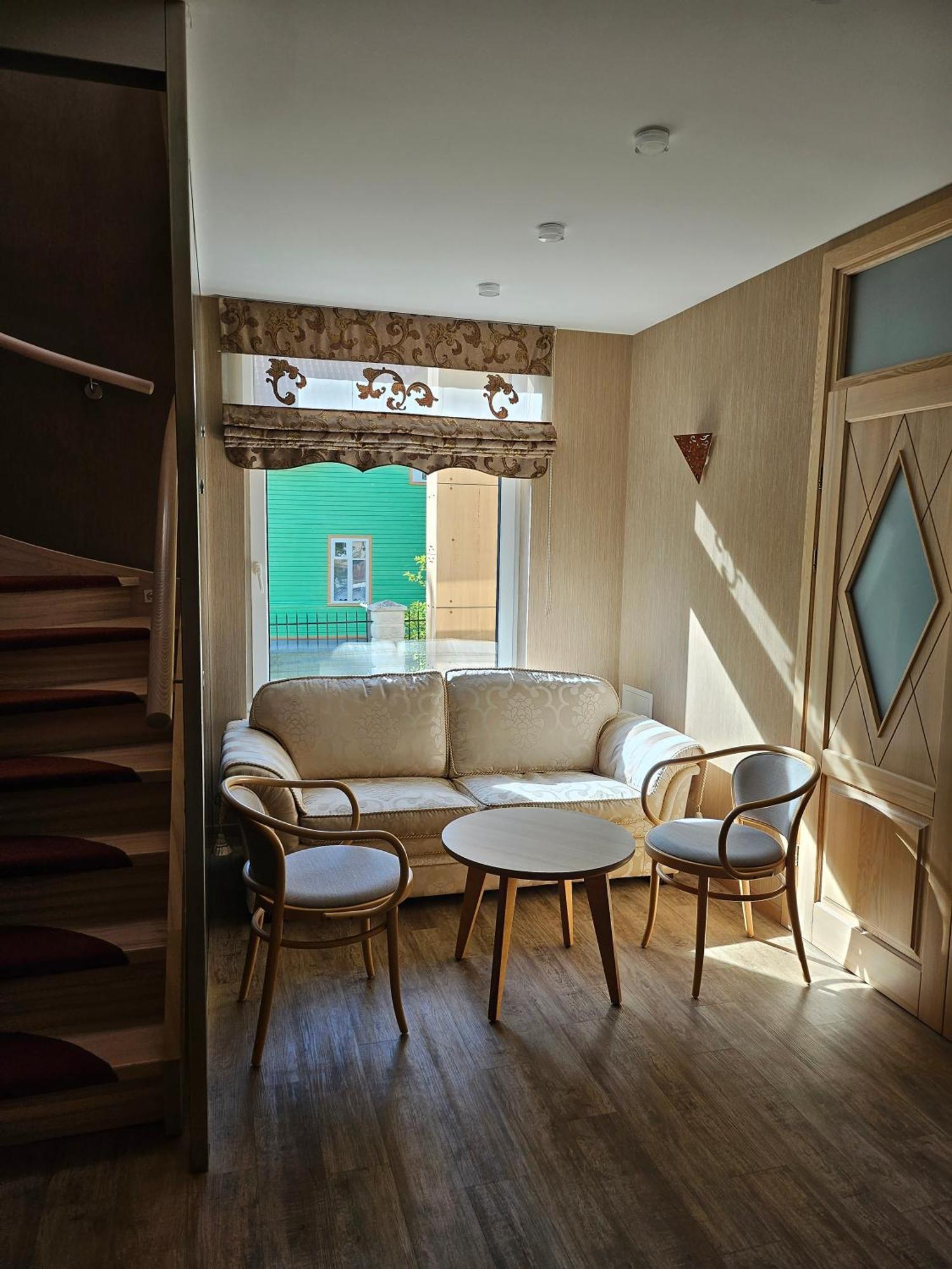Guest House & Villa Astoma Palanga Buitenkant foto